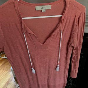 Salmon-colored v-neck top (Loft)